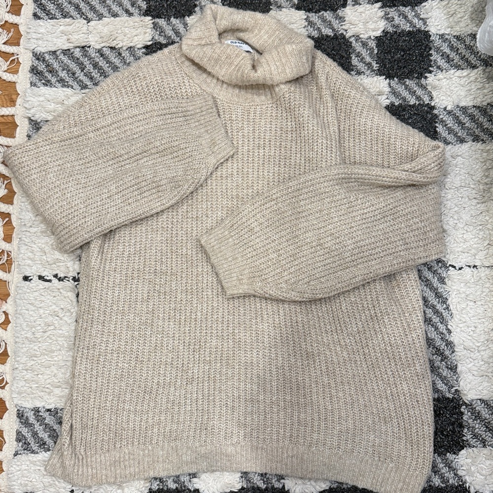 Old Navy Cream Turtleneck Sweater